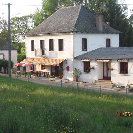 Hotel Le Commerce Neuville  Exterior foto